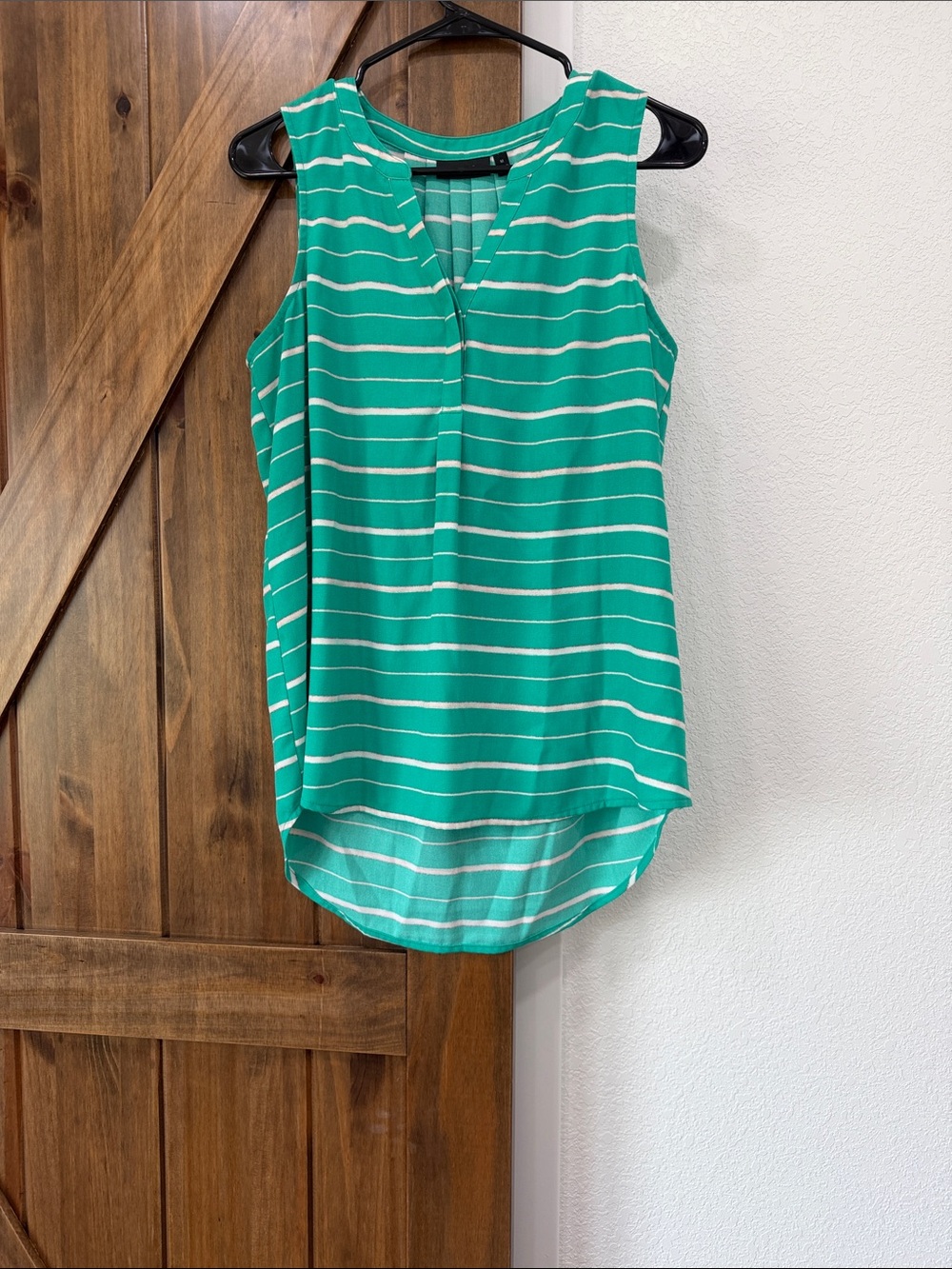 Apt. 9 Teal and White Striped Sleeveless V-Neck Blouse